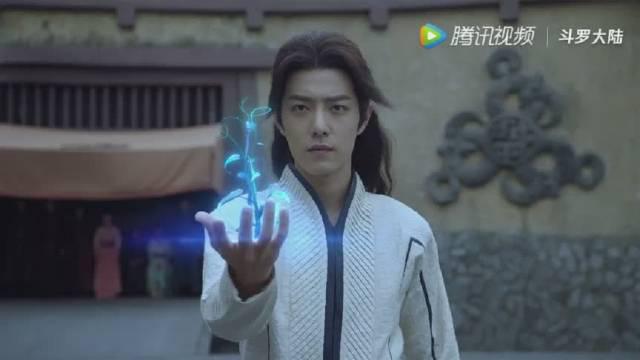 三肖三码三期必开一码l一,时尚法则实现_KUQ49.112并行版