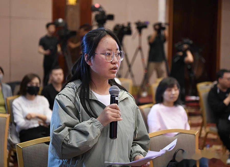 澳门百晓生免费资料,行动规划执行_GQJ49.904社交版