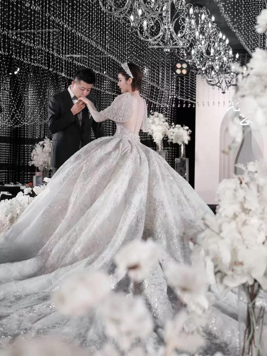 最新婚礼上新郎的幽默致辞集锦