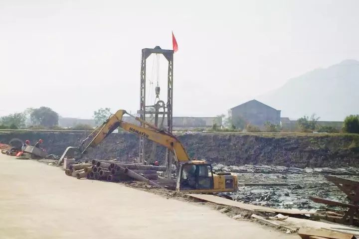 苍南灵溪大桥最新建设进展,桥上的快乐时光