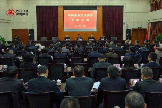 大悟县委最新成员班子,心灵与自然的融合之旅