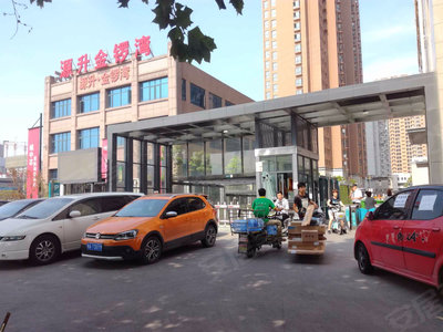 源升金锣湾最新动态引发城市发展热议