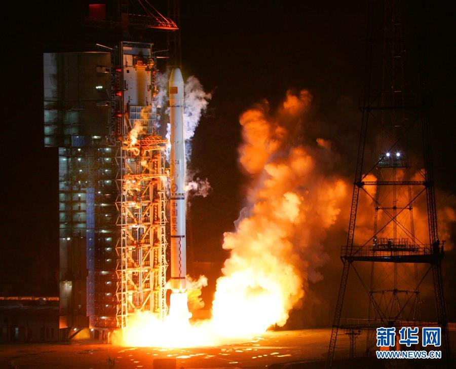 西昌卫星发射最新信息，观点阐述与分析