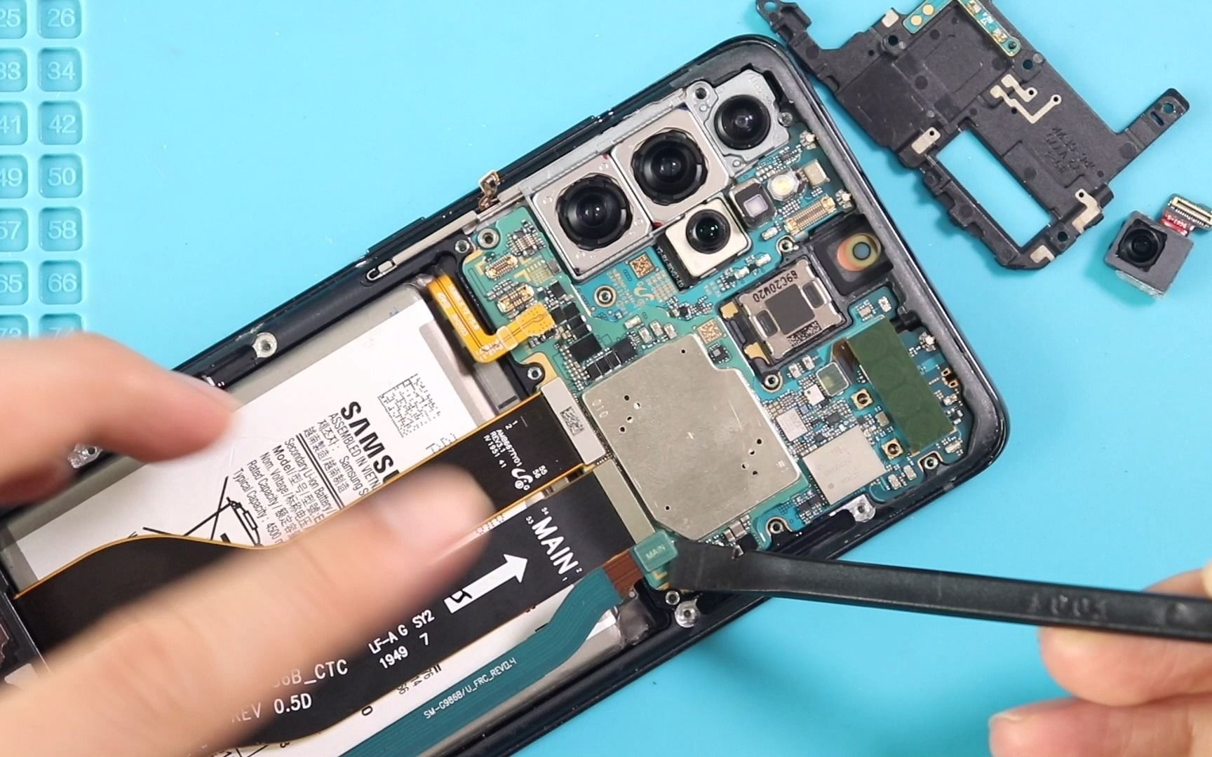 最新拆屏三星,科技重塑视界,生活个性闪耀