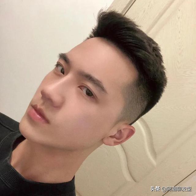 精选推荐，2017年度男士时尚潮流精选短发发型推荐