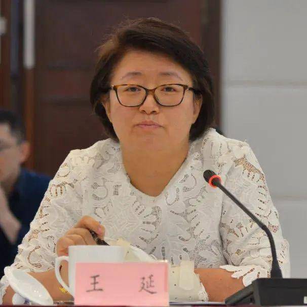 王延最新动态，潮流引领者，舞台之外更精彩！