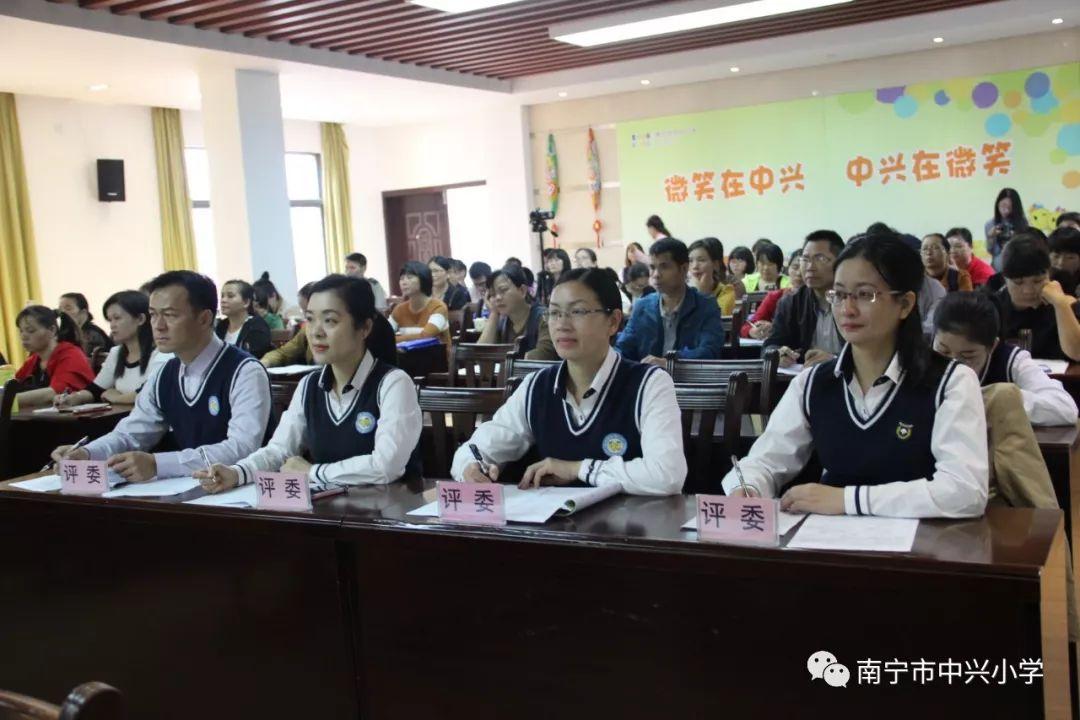 微笑比赛,掌握展现灿烂笑容的技能指南