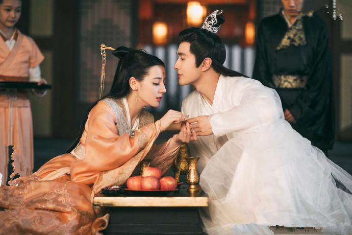 热映新片情缘,励志大片带你踏上自信与成就感的魔法之旅