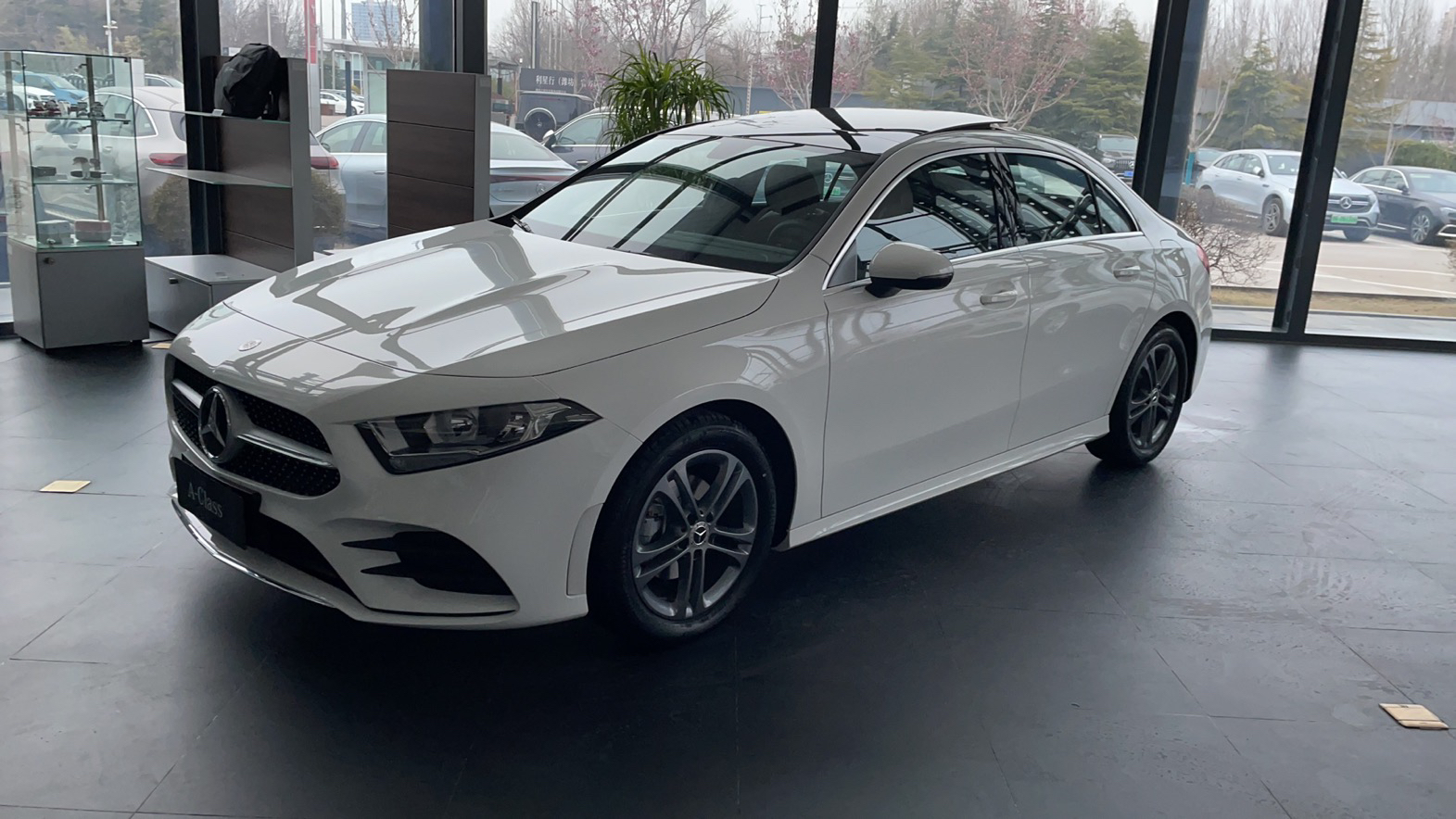 最新裸车,家的温馨故事开启新篇章