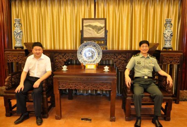 东阳最新少将,闪耀星辰下的英雄传奇