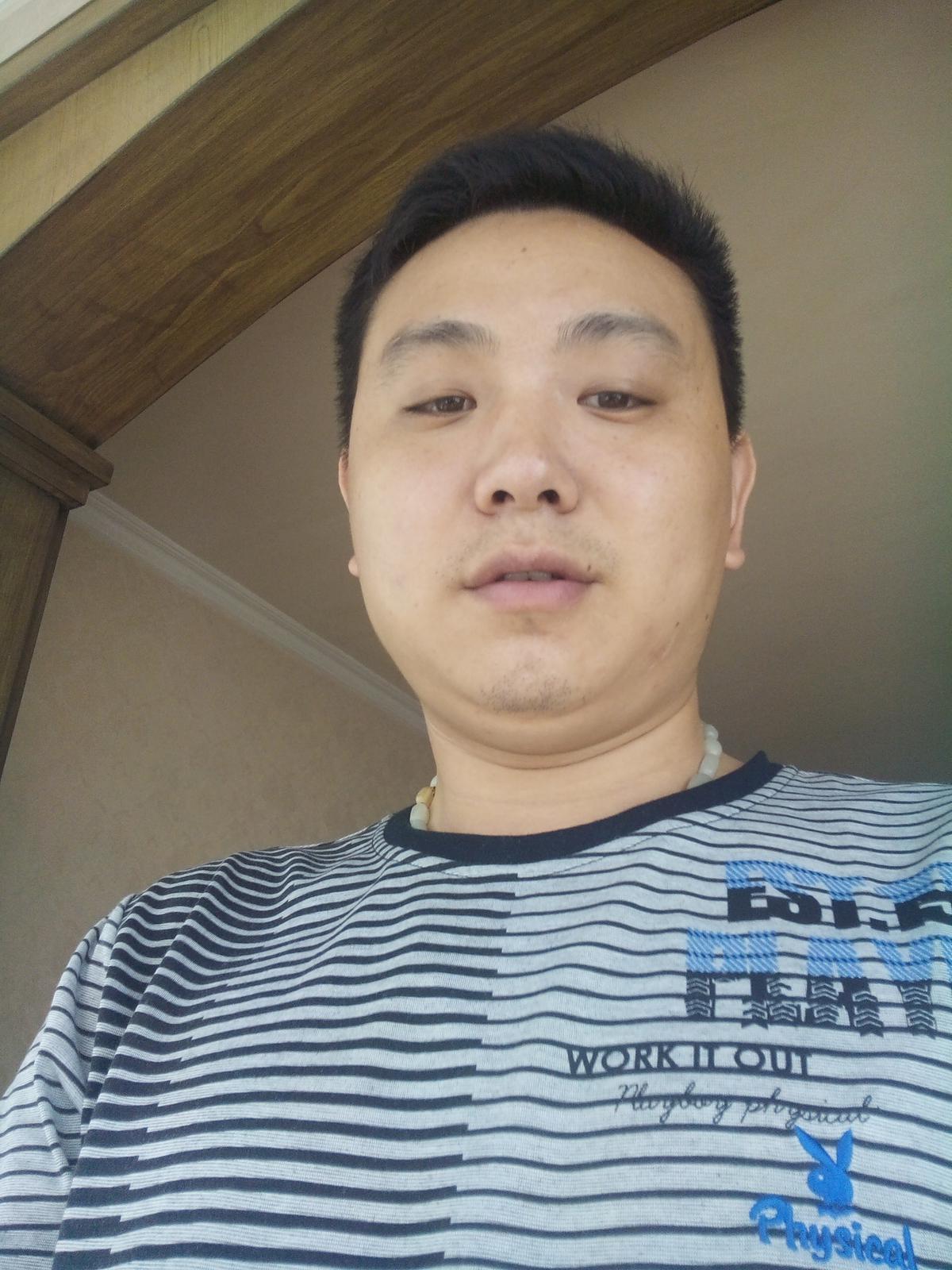 现代都市征婚男的新寻爱之旅